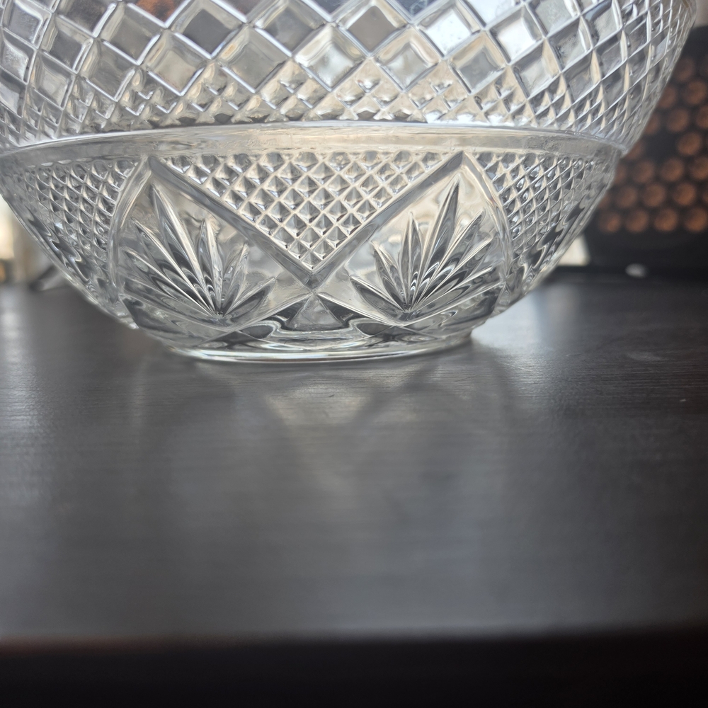 Vintage Cut Crystal Serving Bowl with Gold Rim - Picture 3 of 3